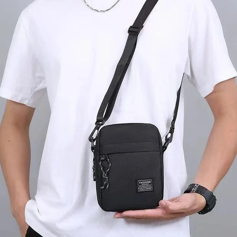 Men’s Shoulder Bag Crossbody Messenger Bag for Daily Travel & Casual Use