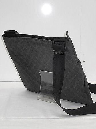 Gucci GG Supreme Messenger Bag Shoulder Bag 162904 Used