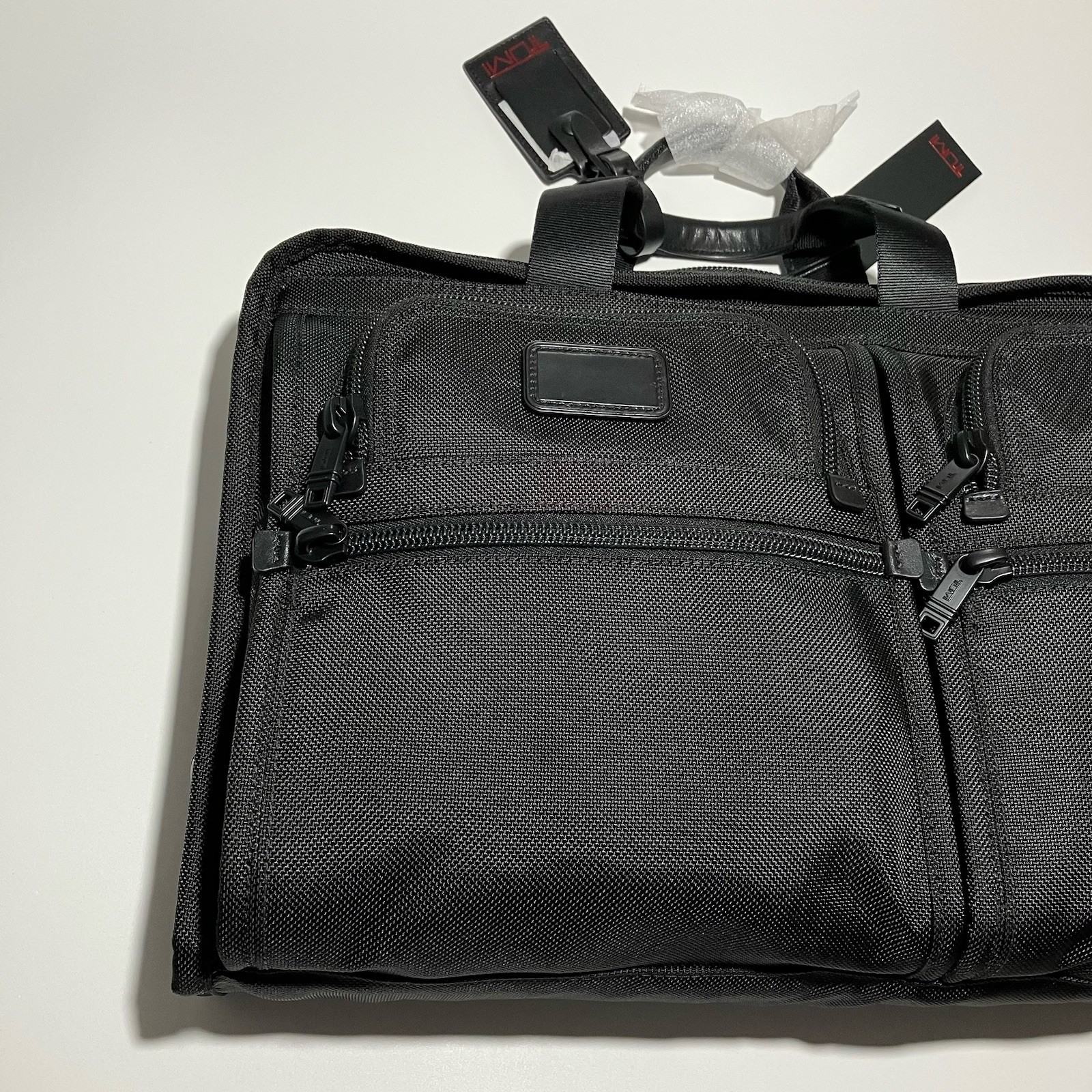 Tumi Compact Large Screen Laptop Brief Computer Bag Zippers Travel Hand Carry