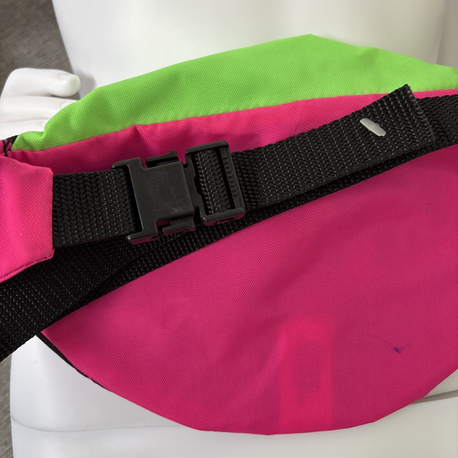 80s – 90s Vibes Fanny Pack Belt Bag Retro Neon Totally rAD! Unisex! Minor Defect
