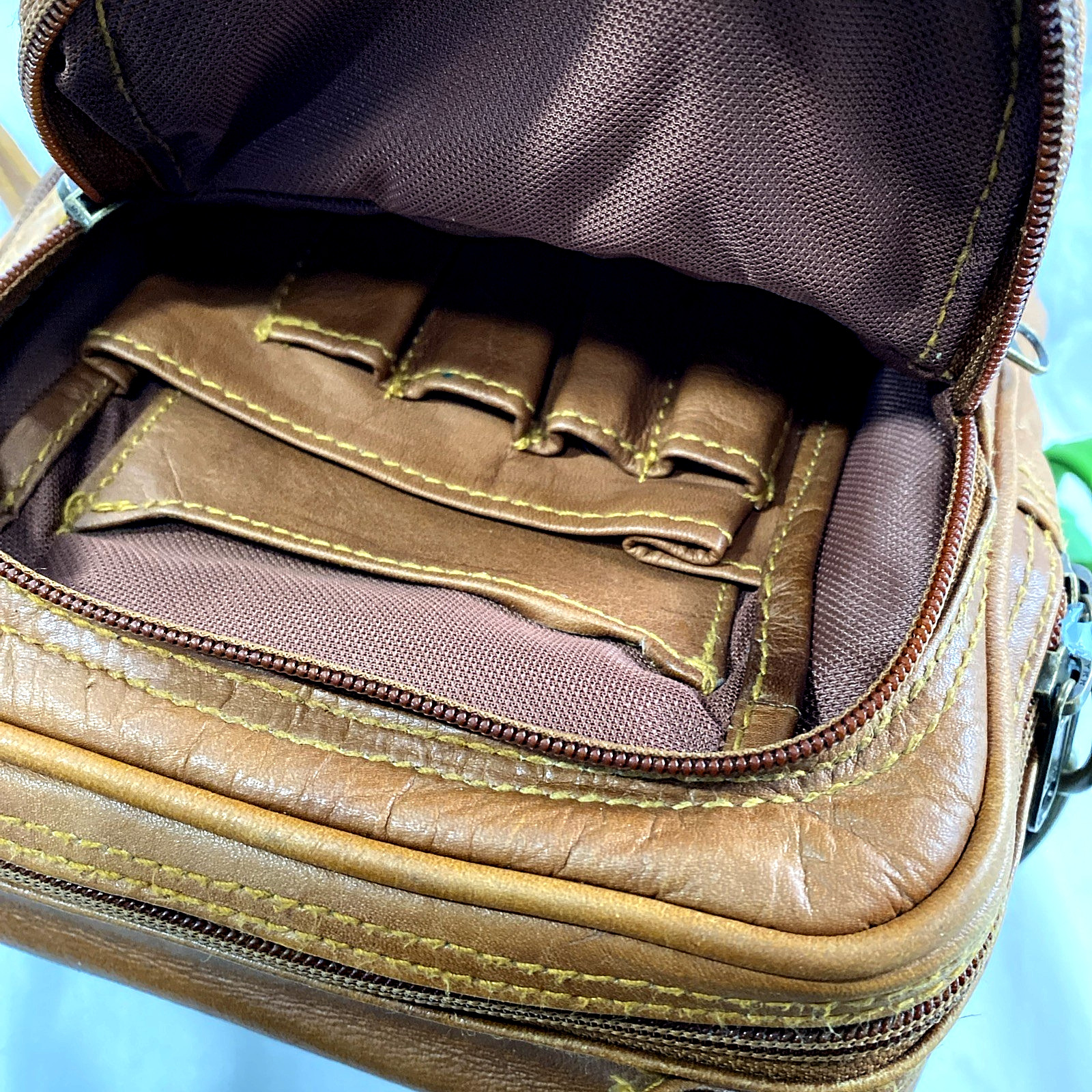 Made In Columbia Brown Leather Bag Unisex Practical Shoulder Strap Top Handle