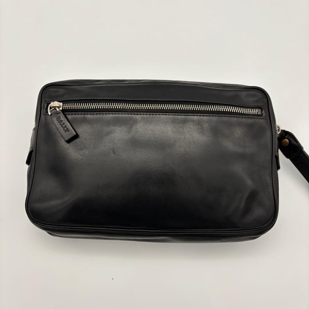 Authentic BALLY Black Leather Clutch Bag 16cm x 26cm x 4.5cm Second Hand