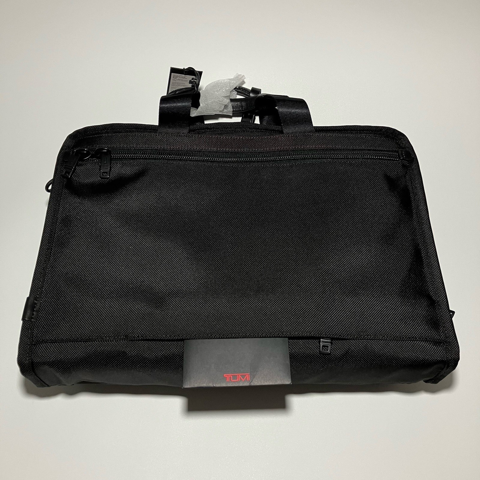 Tumi Compact Large Screen Laptop Brief Computer Bag Zippers Travel Hand Carry