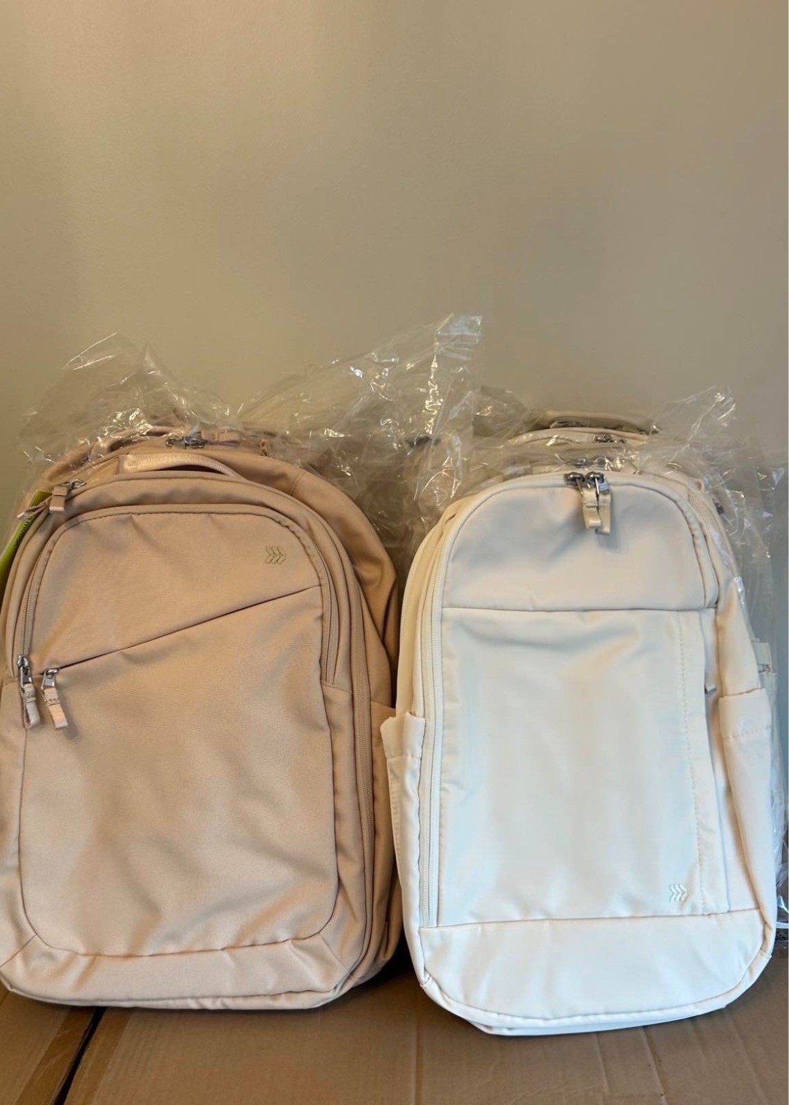 All In Motion Backpack Water Repellent School 17″-Laptop Mint Green Sporty 19″
