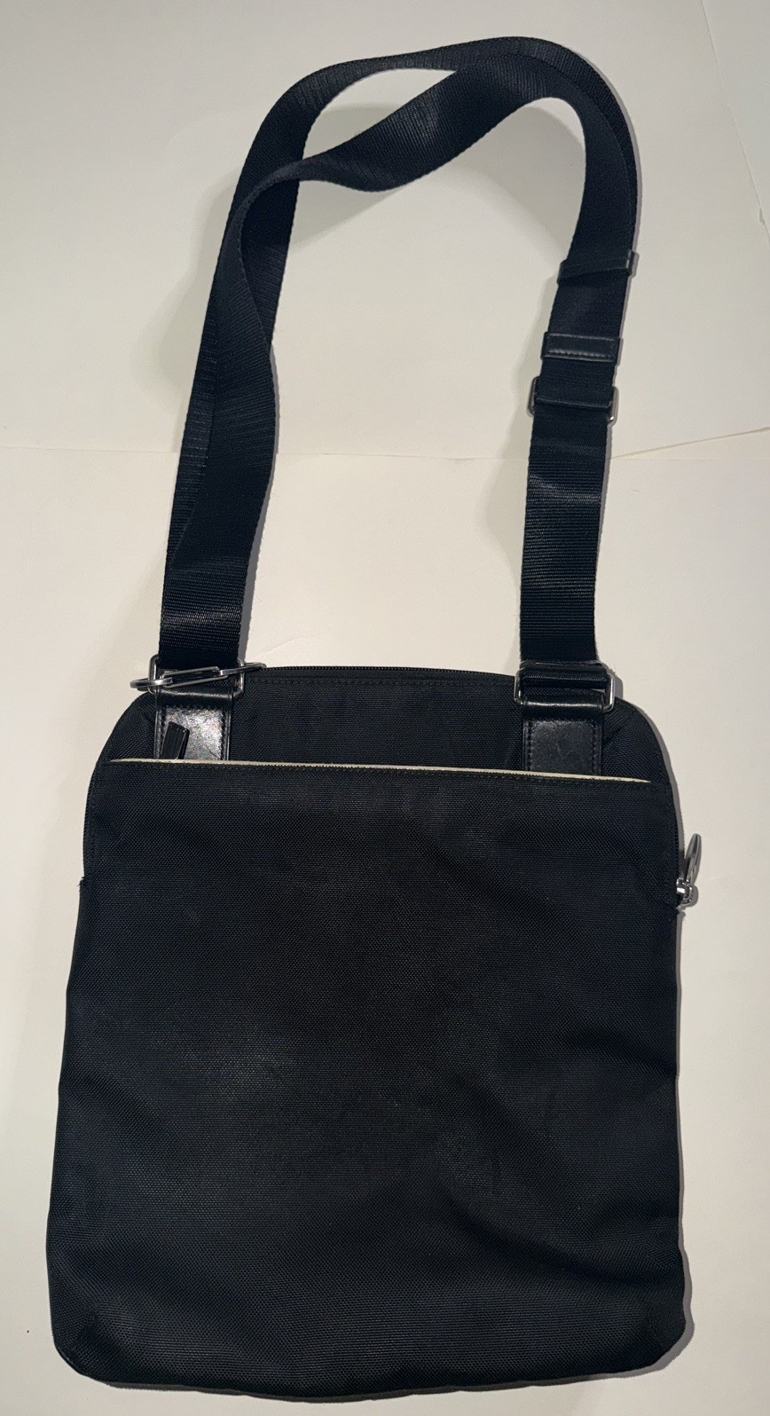 Tumi Arrive Mccarren Zip Top Crossbody Bag Slim Profile Pockets Ballistic Nylon