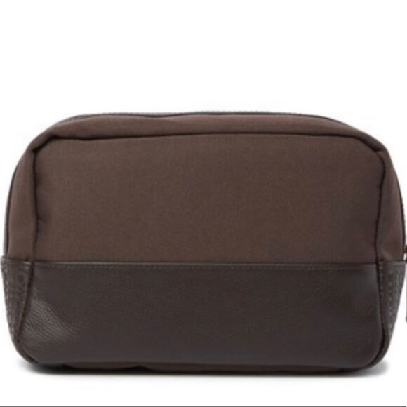 Boconi Mens Classic Dopp Kit Toiletry Travel Bag Top Zip Black or Brown NWT