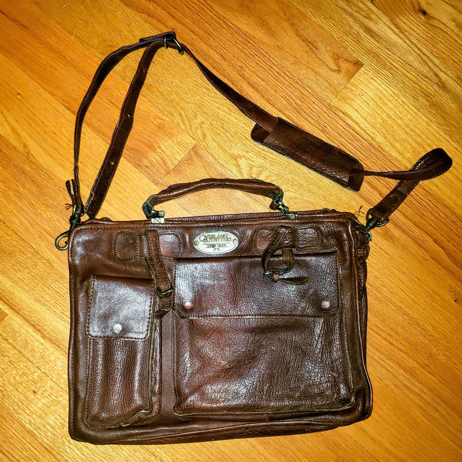 Vintage Overland Outfitters Brown Leather Messenger Bag 14″x10″x3″