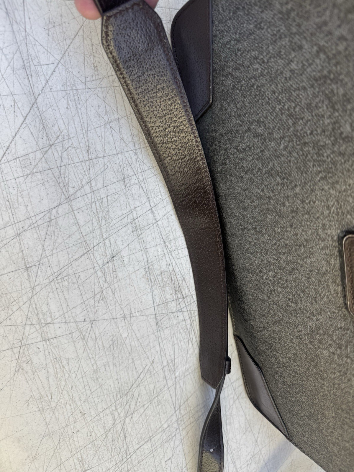 TUMI Astor Dorilton Gray Dark Brown Leather Business Shoulder Bag Briefcase