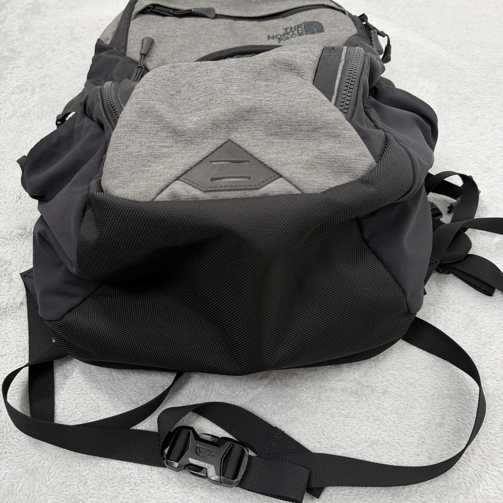 The North Face Surge FlexVent Backpack Gray 31L Laptop Travel School Daypack