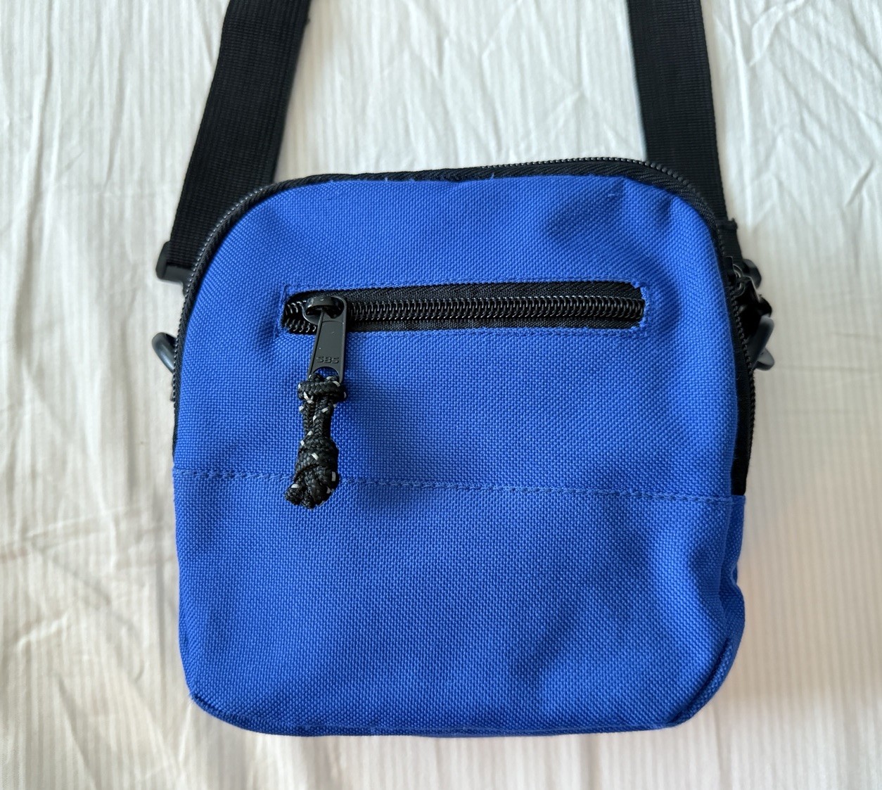 obey conditions crossbody travel bag small blue size osfa