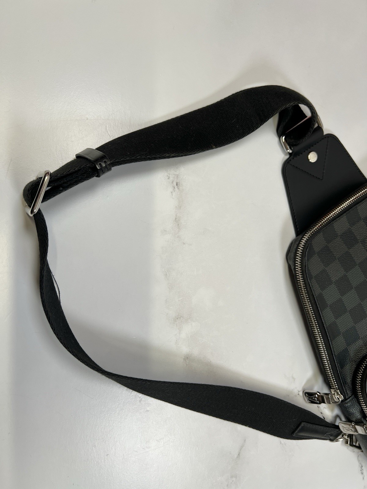 LV Louis Vuitton Black Damier Graphite Avenue Sling Bag Slingbag