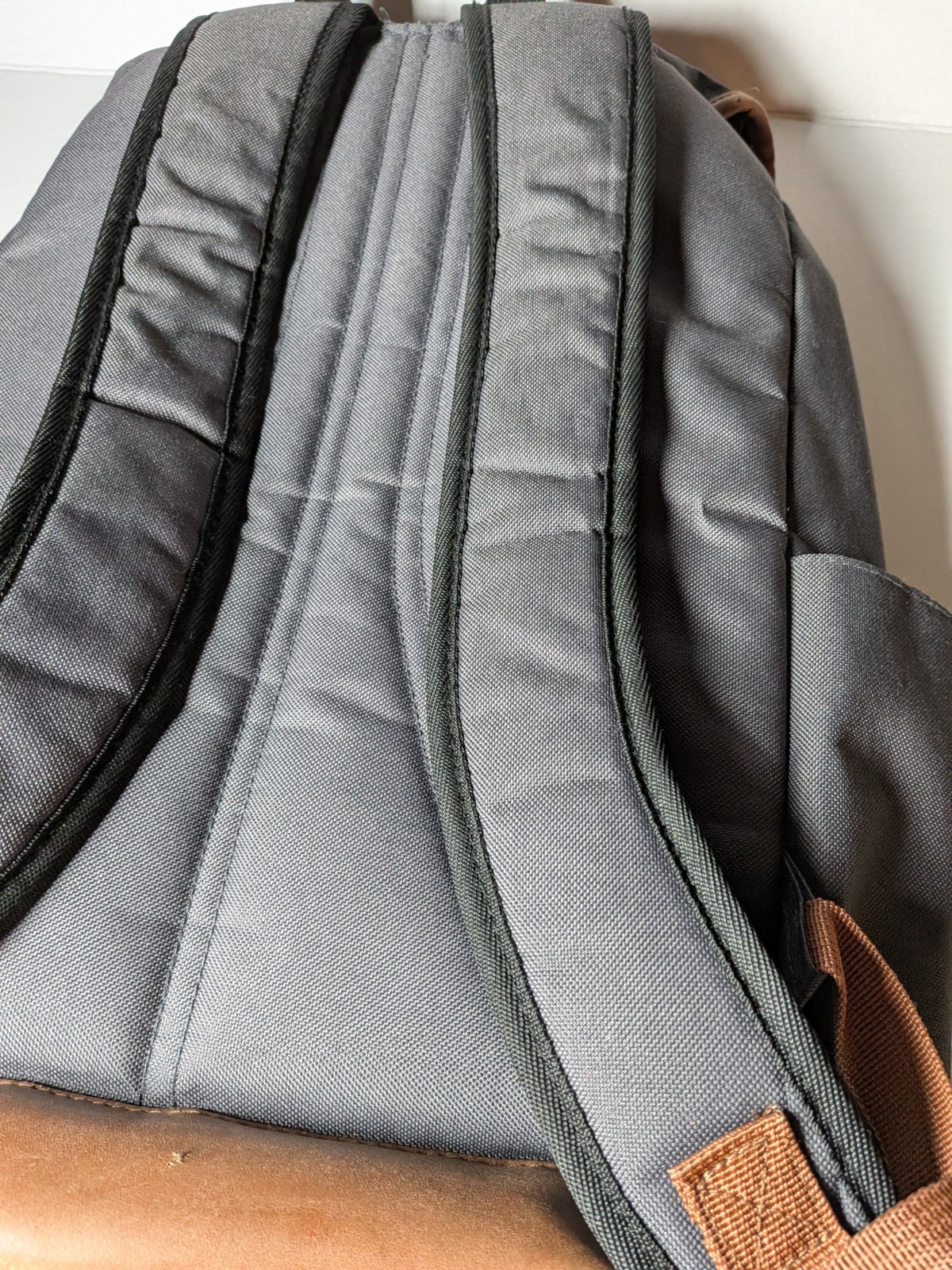 Vintage BENRUS Heritage Scout Drawstring Backpack Grey/Brown Faux Leather Trim
