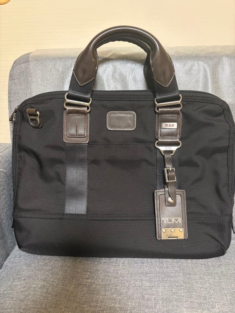 TUMI Business Bag Black