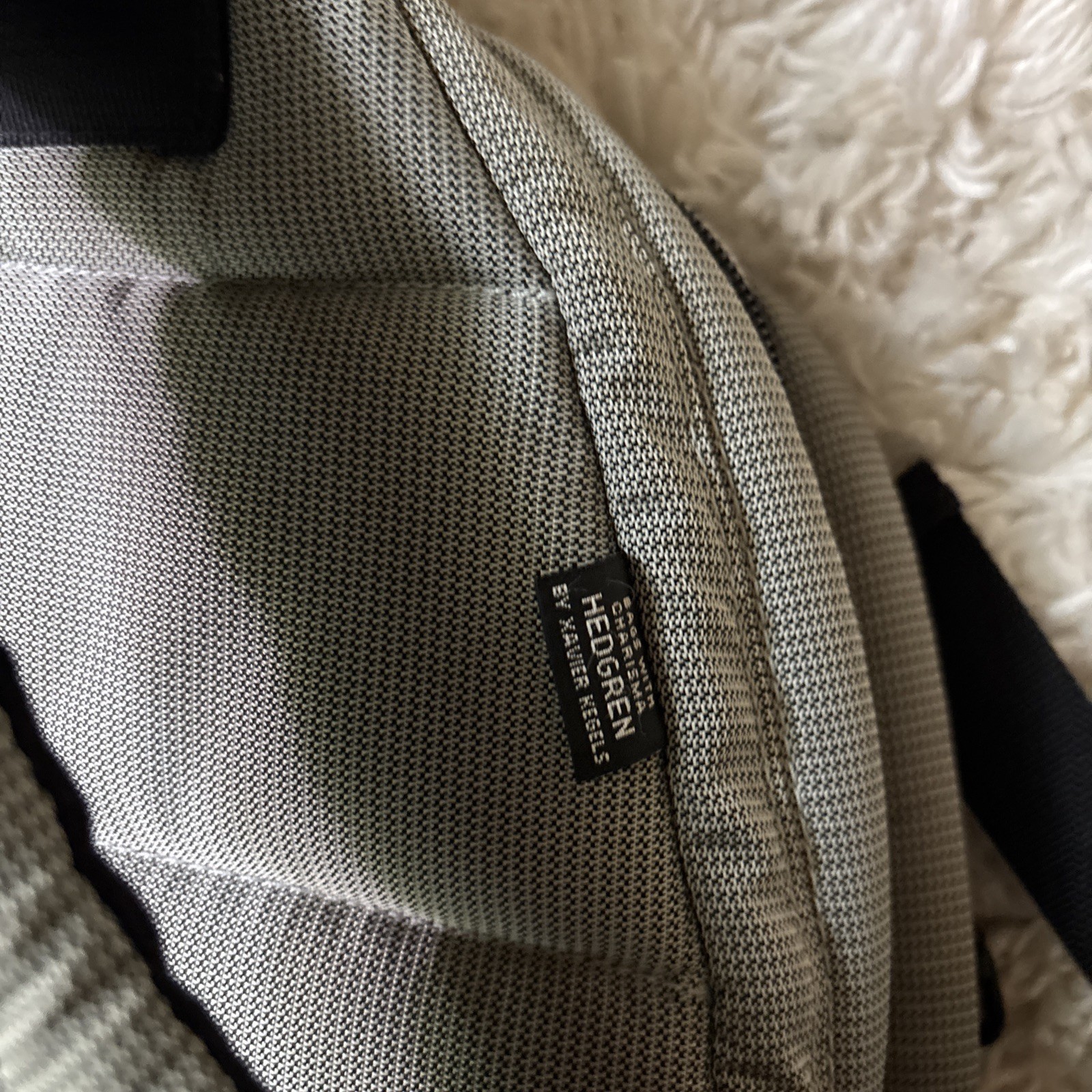 Hedgren Backpack Urban Gear Bag Gray Black 90s Y2K Streetwear Techwear Laptop