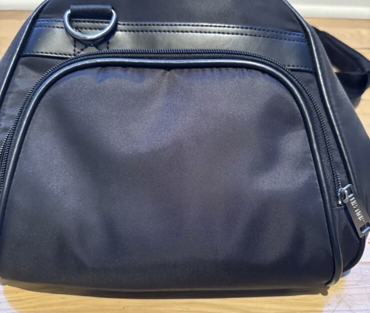 NWOT Lifetime Fitness Rayon Leather Duffle Bag