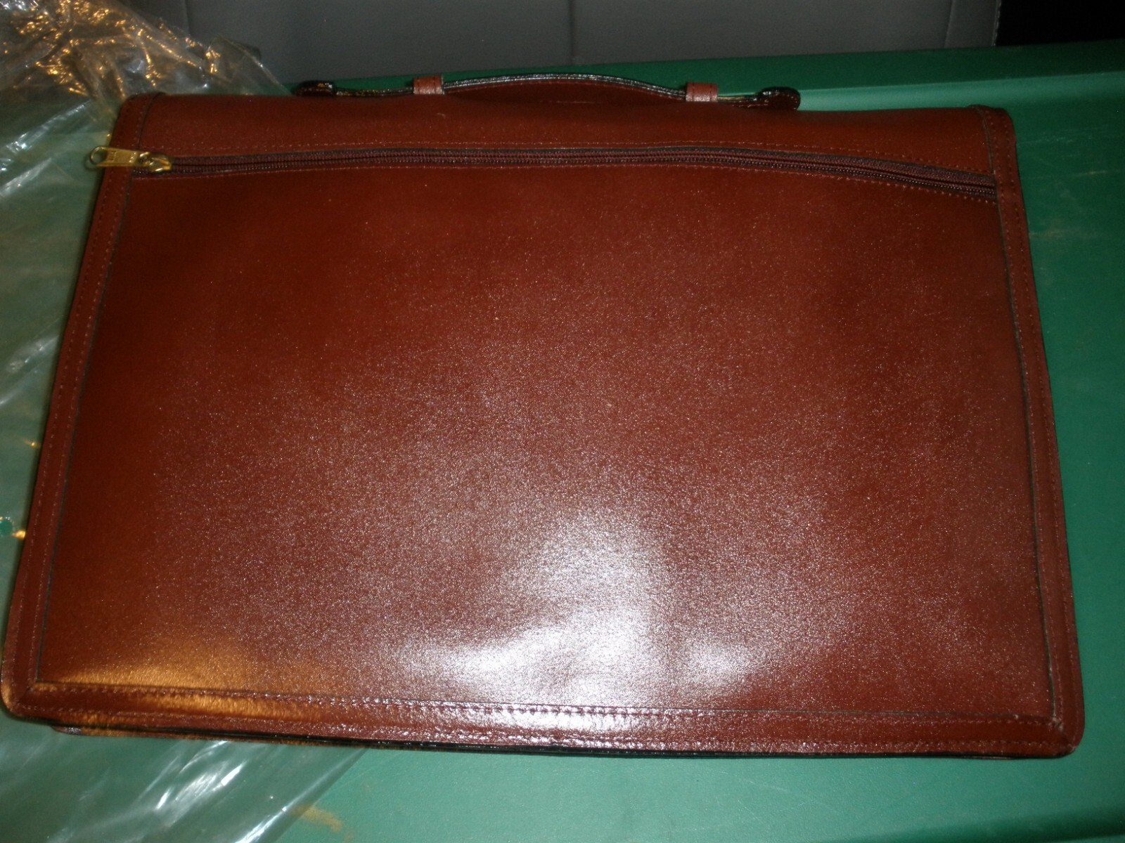 NEW w/ defect HIT Briefcase Vintage Lawyer bag business (see full description)