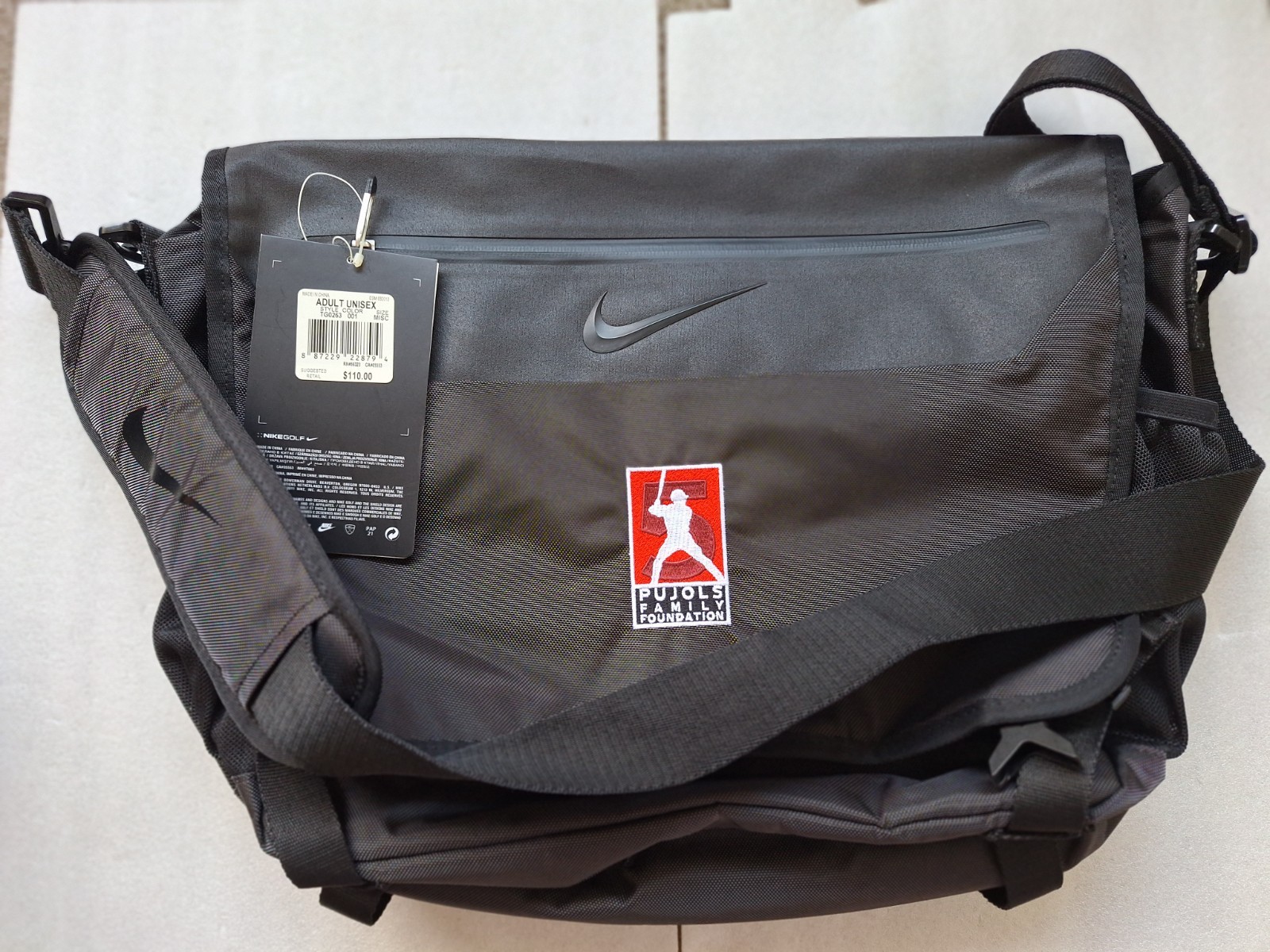NWT Nike Golf Departure Messenger Bag Black 18×15 Laptop Case Pujols