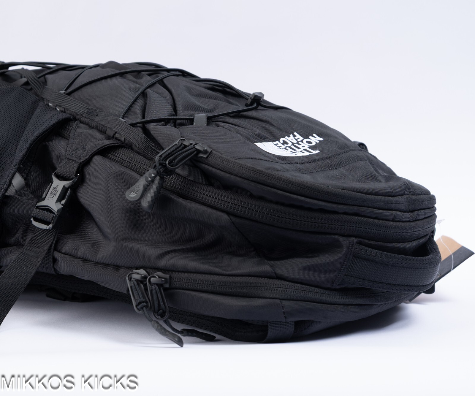 THE NORTH FACE Unisex Borealis Commuter Laptop Backpack Black 28 Liter