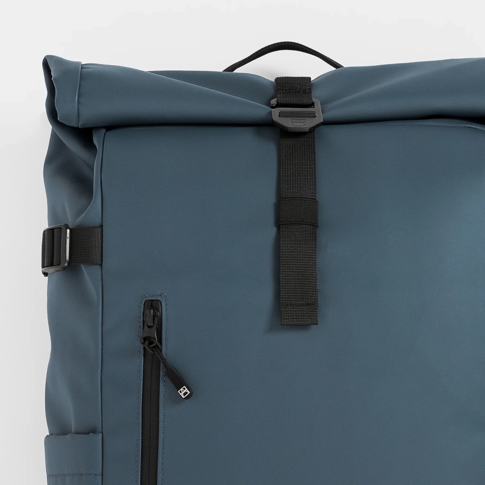 Stubble & Co The Roll Top Backpack Blue RTM3