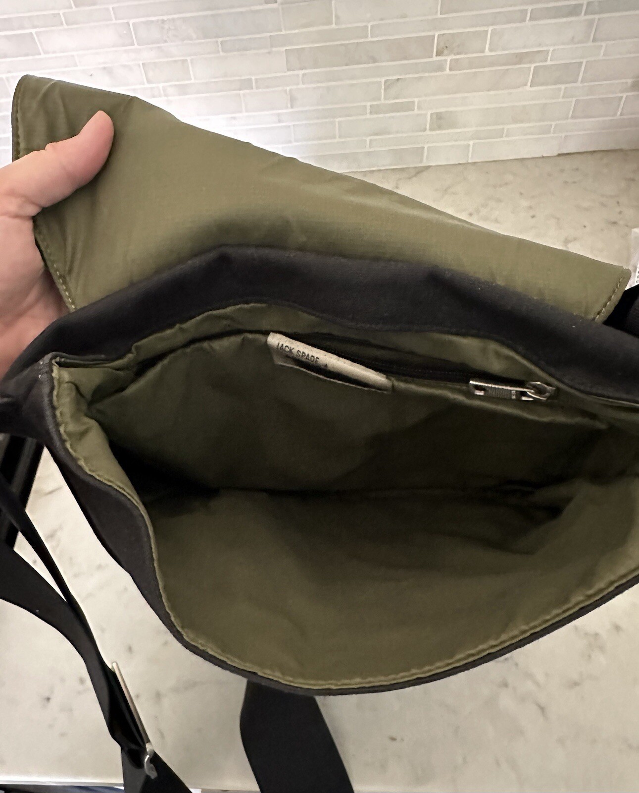 JACK SPADE GREENE ST. Black Canvas Crossbody/Messenger/Carry On, Flap. EUC,large