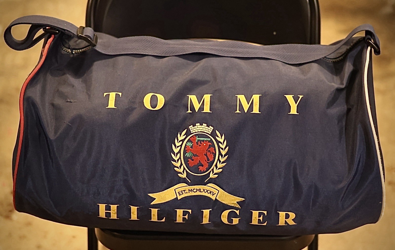 Tommy Hilfiger Vintage Duffle Bag 24” Navy Gold Crest Logo Gym Travel