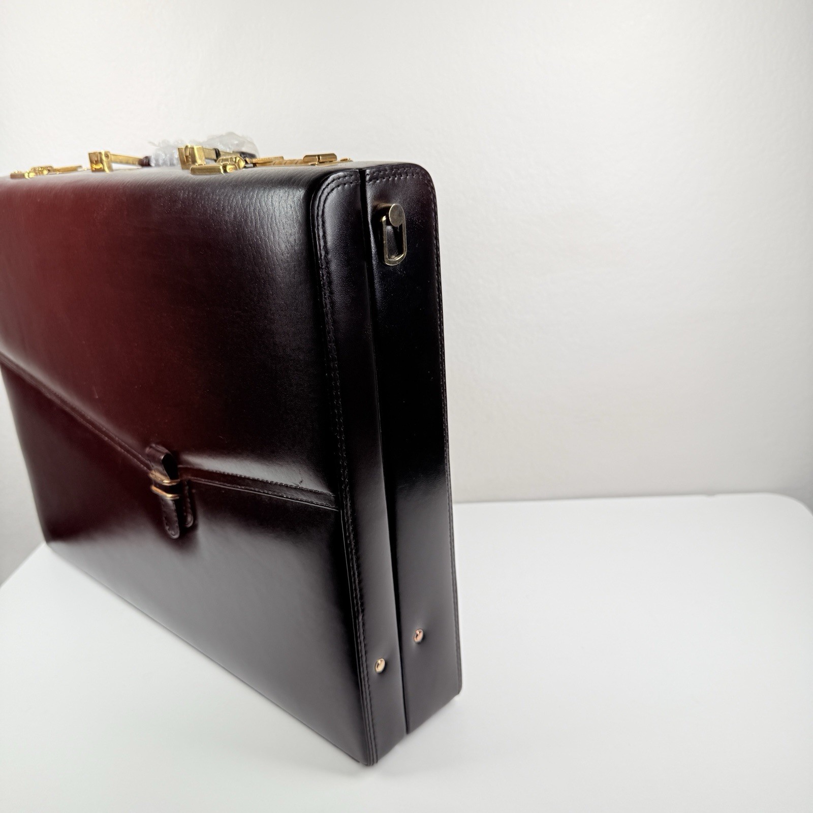 Amiet Burgundy/Maroon Leather Briefcase Combination Locks 17×13” With Tags