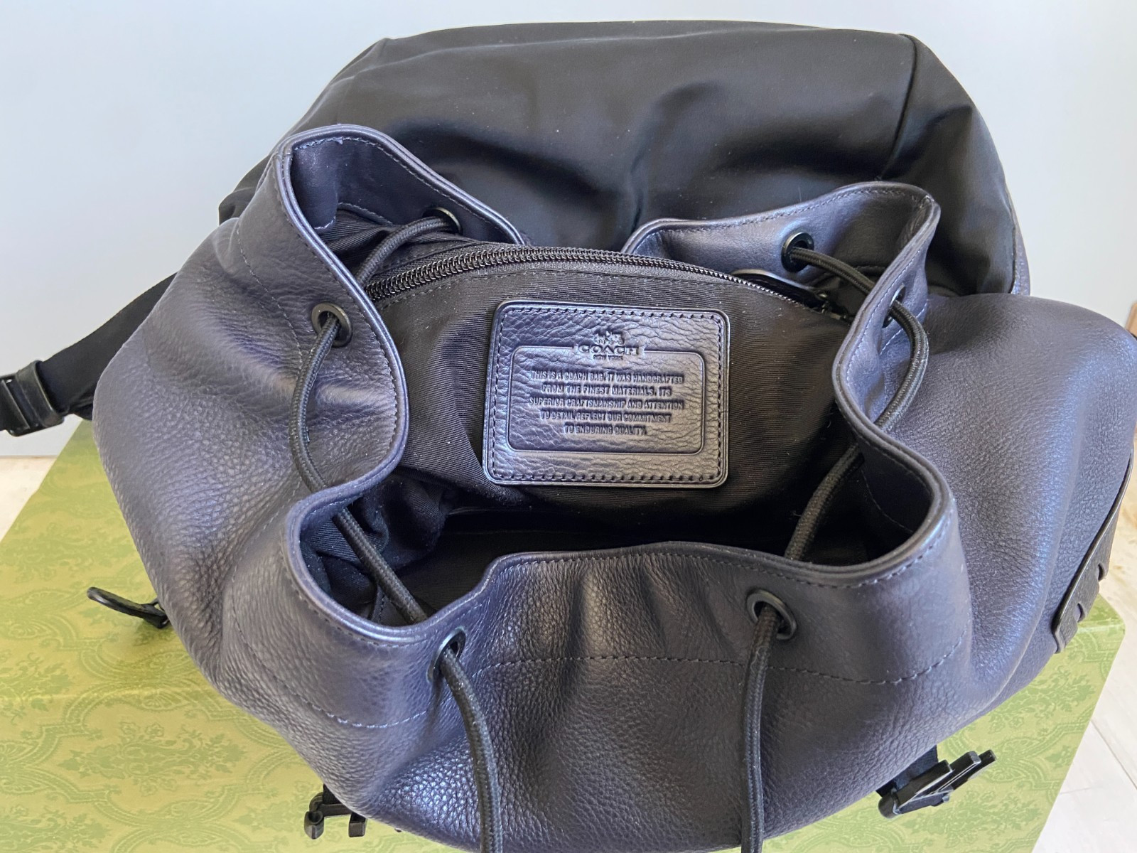 COACH Terrain Pebbled Leather Drawstring Track Large Backpack – Navy/Black