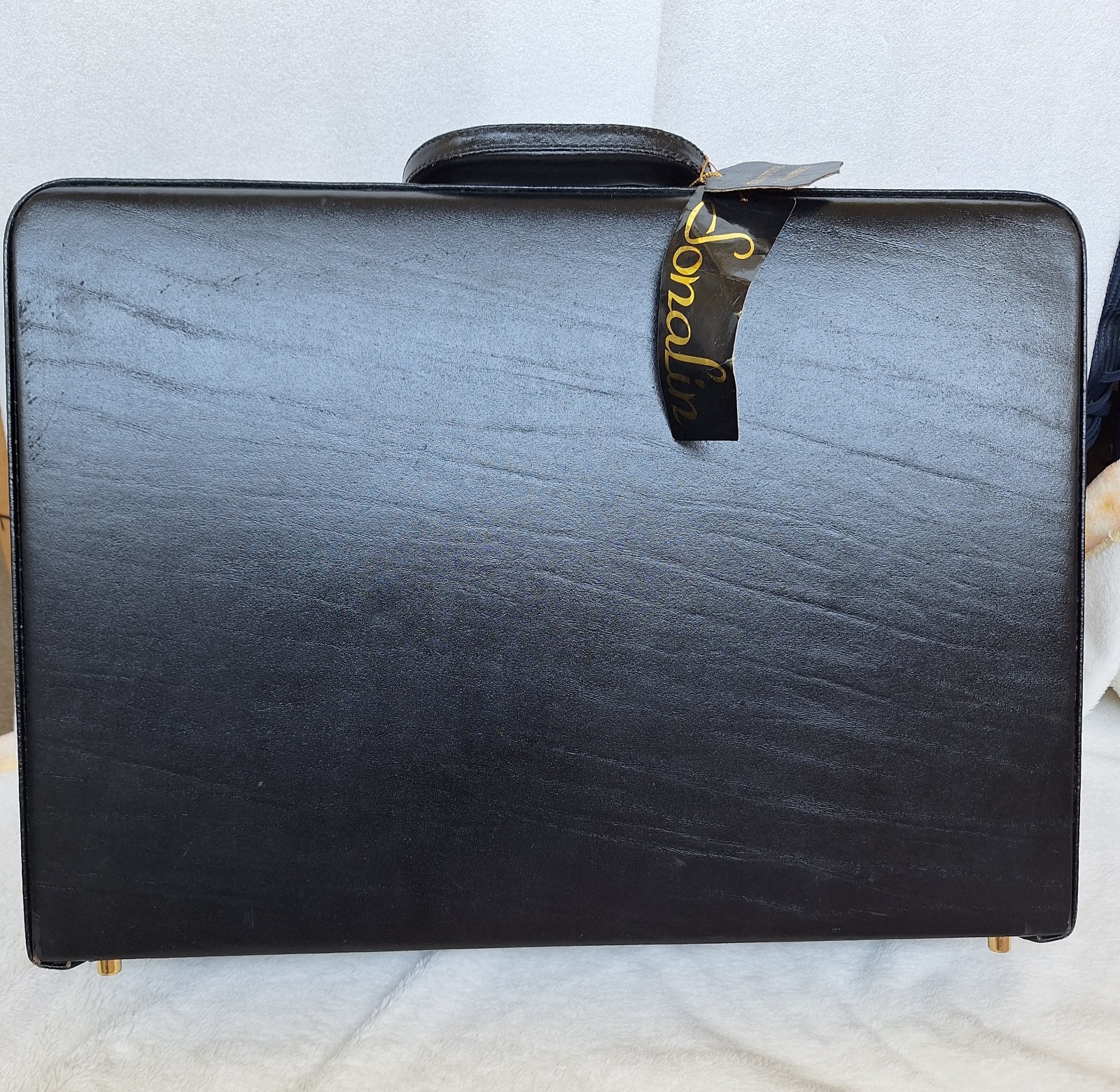 NWT Vintage SONALIN Genuine Leather Attaché Case 18x13x4.5″ 1990s NOS