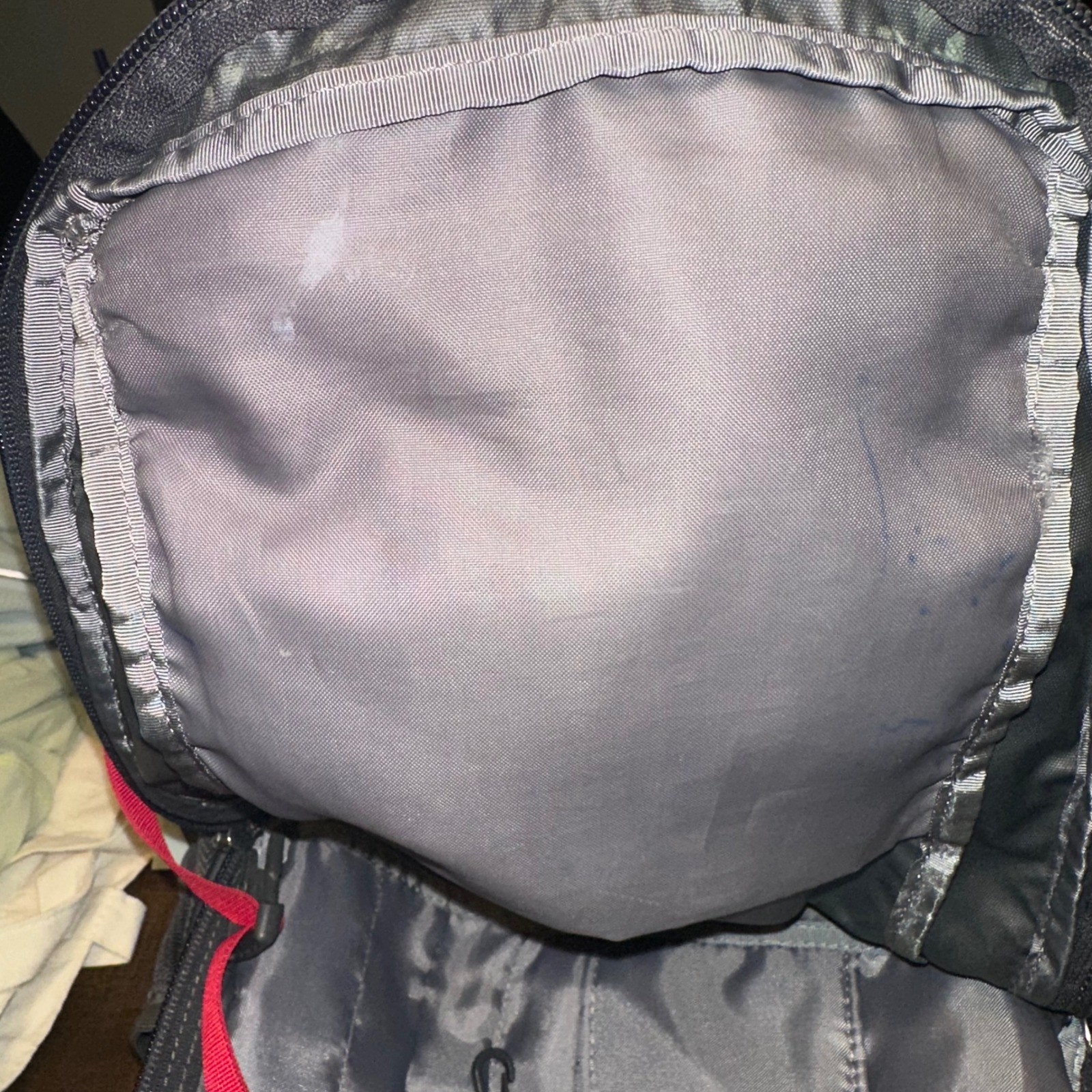 The North Face Recon Backpack Black/Red Laptop Hiking Travel School 30L