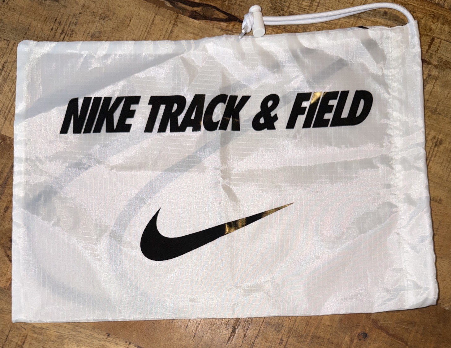 Nike Track & Field White Dust Bag For Elite Track Spikes 16.5 X 11.5 Inch