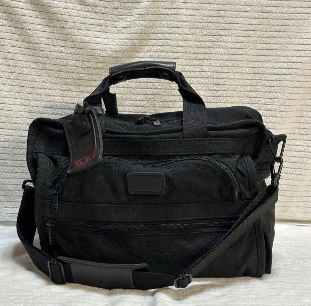 TUMI Large Capacity ALPHA Business Bag 2way Shoulder