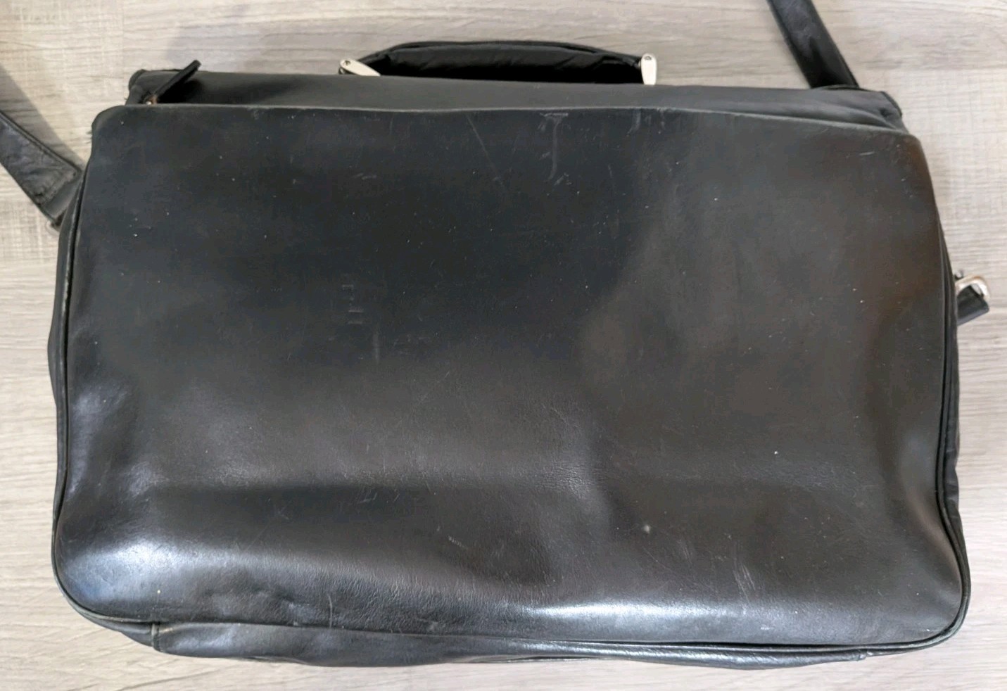 Levenger Black Fine Leather Tools Briefcase w/ Shoulder Strap