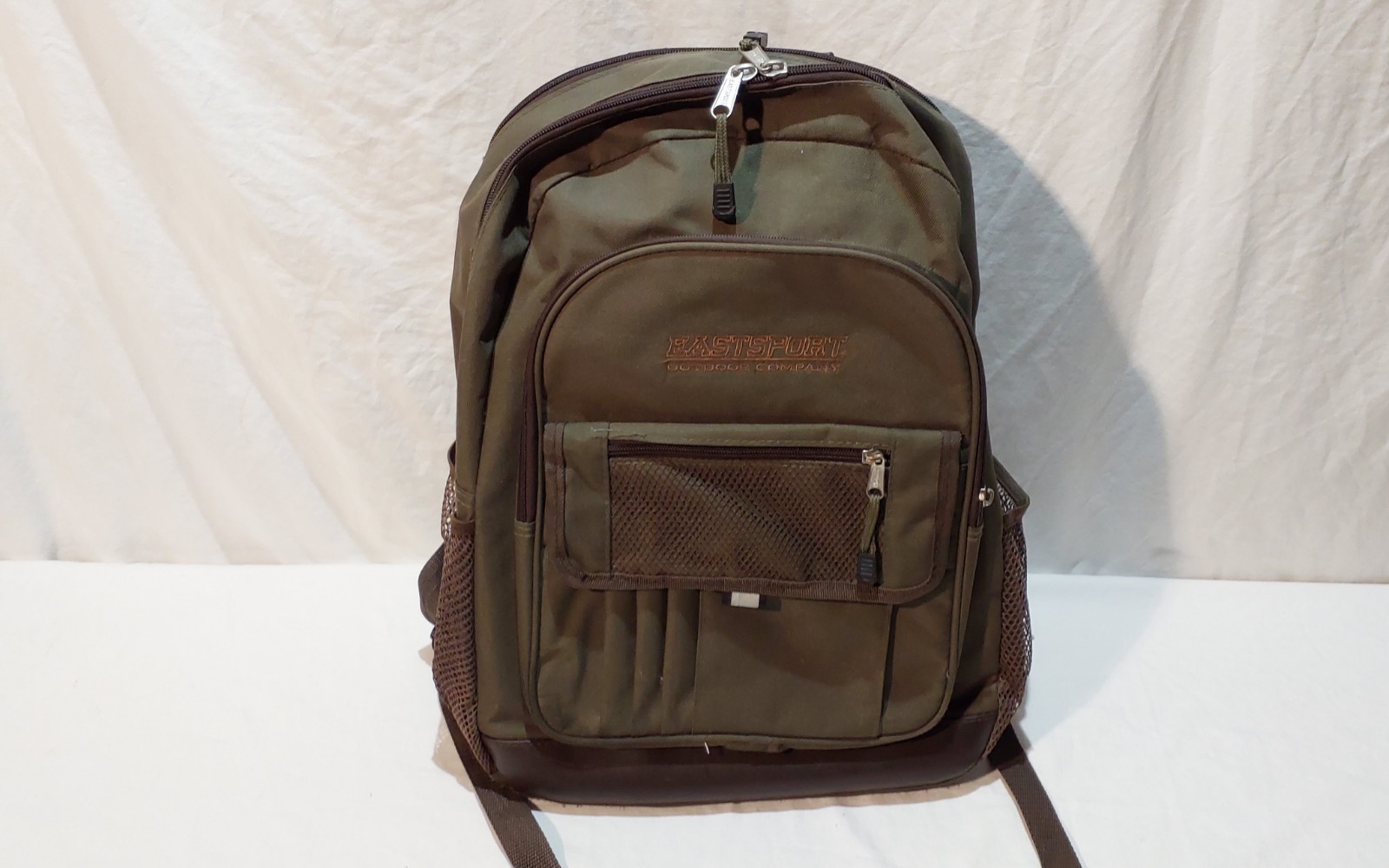 Eastport Green Basic Tech Backpack