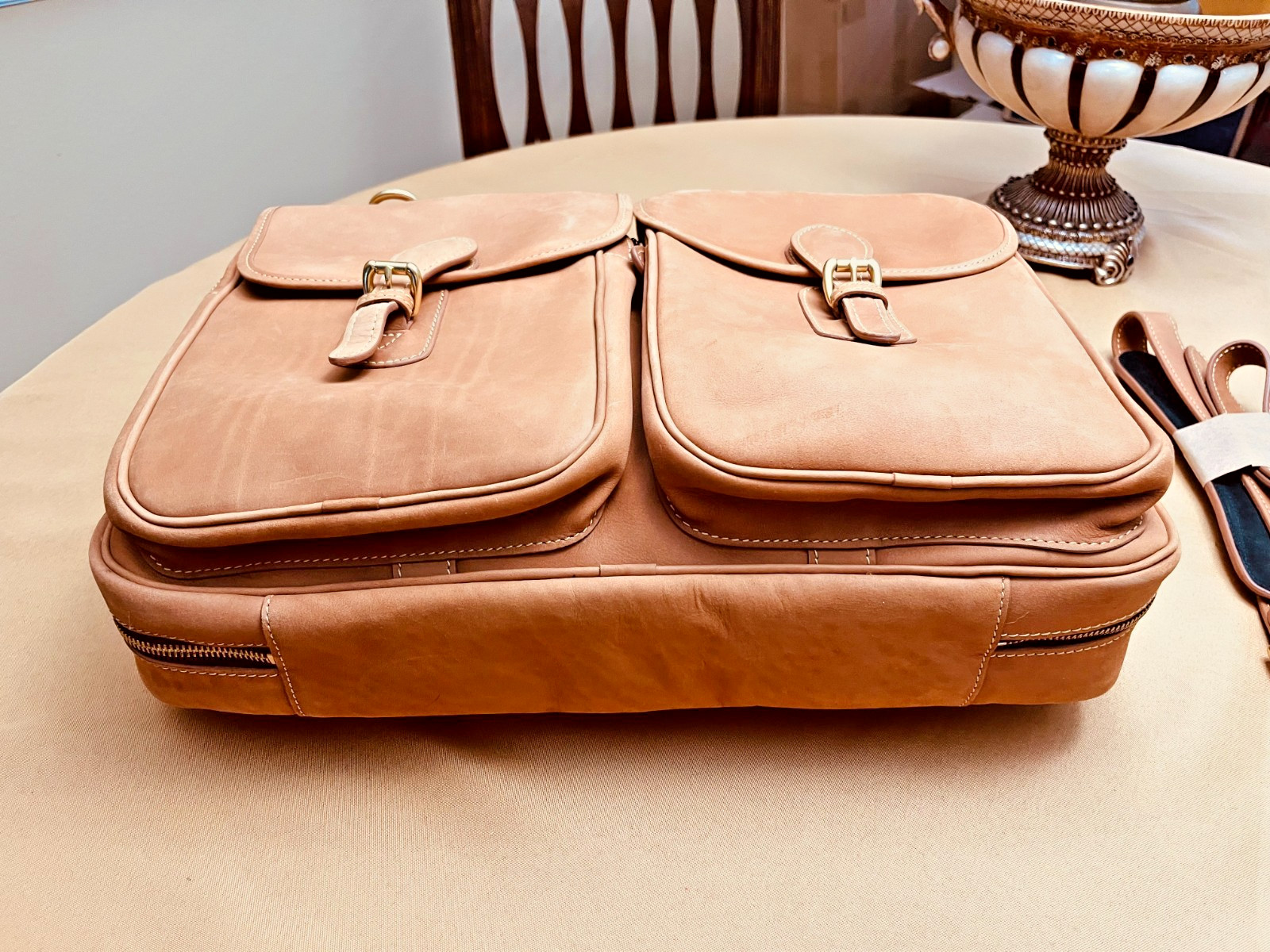 MULHOLLAND Rustic Tan Heavy Saddle Leather Briefcase / Messenger Bag – USA