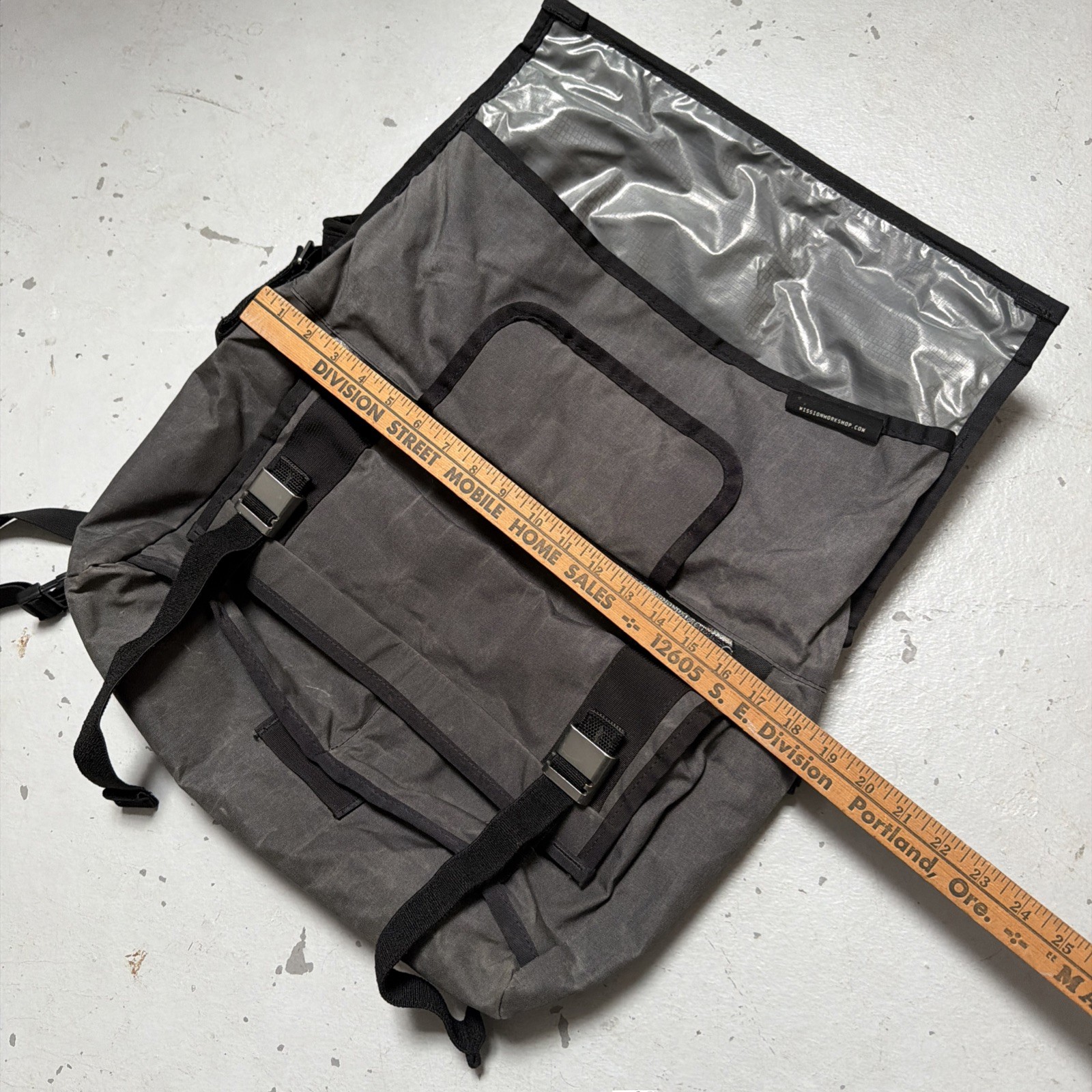 Mission Workshop Rummy AP Messenger Bag Made USA SF Courier Bike Cycling