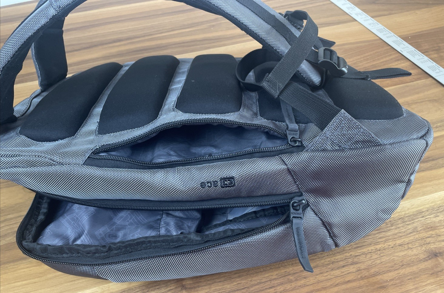 OGIO Ace Backpack 17” Laptop Pack-Tablet Sleeve Metallic Gray Padded Back
