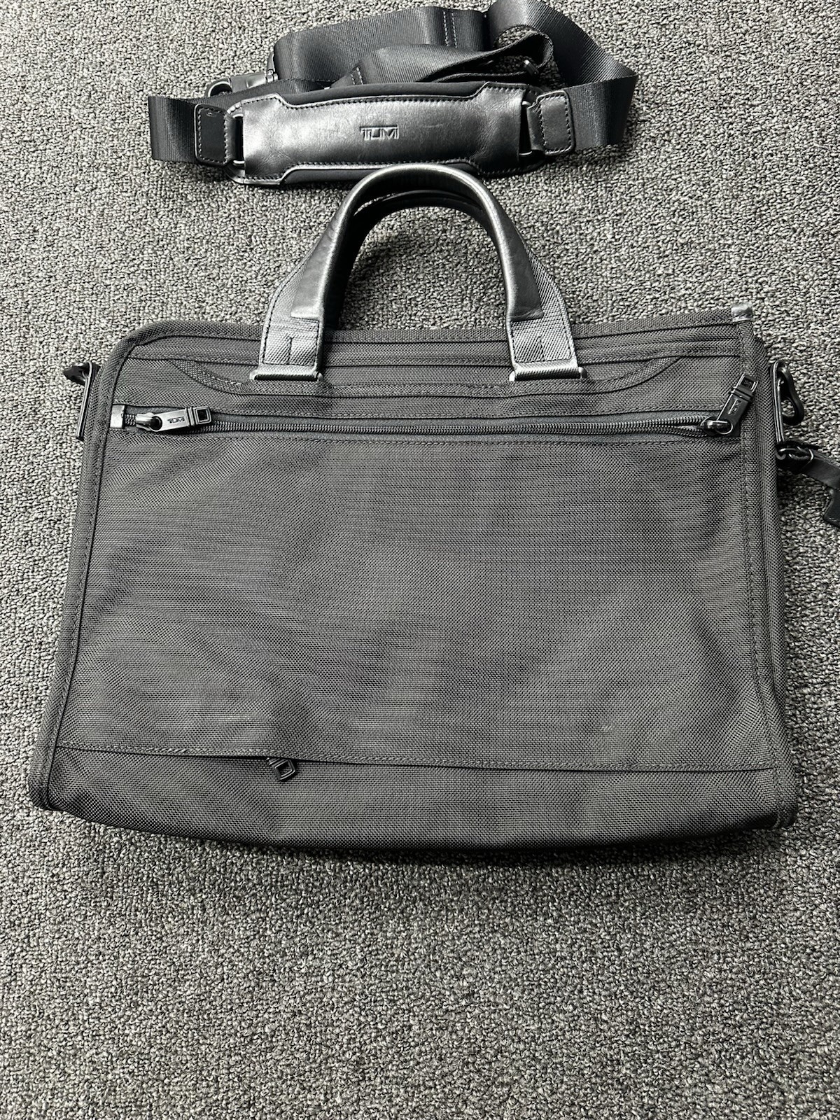 Tumi 26110D2 Alpha 2 Slim Deluxe Ballistic Nylon Portfolio Bag Fits Laptop/iPad