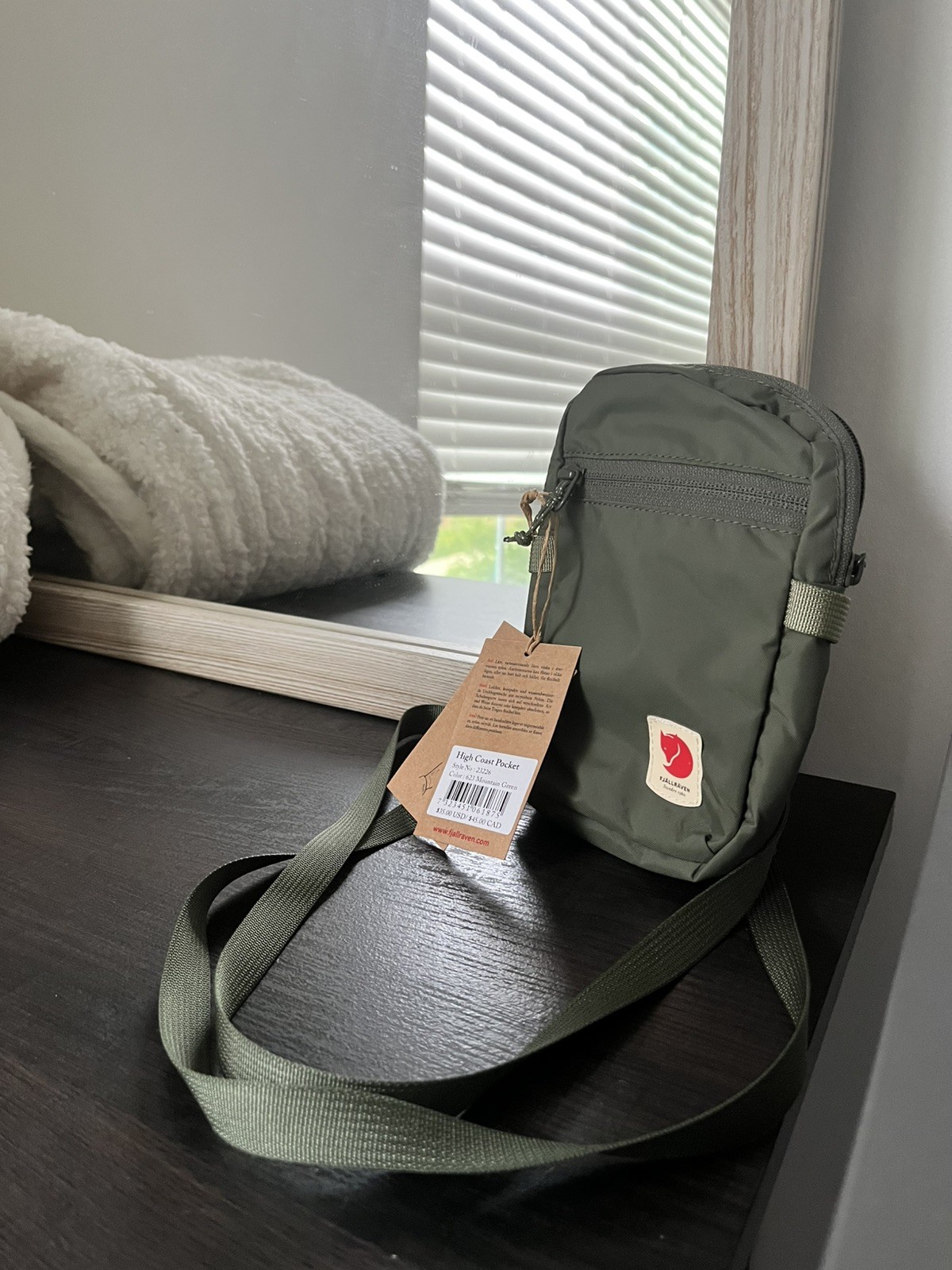 FJALLRAVEN High Coast Pocket Bag Sling/Crossbody Bag – Brand New W/Tags