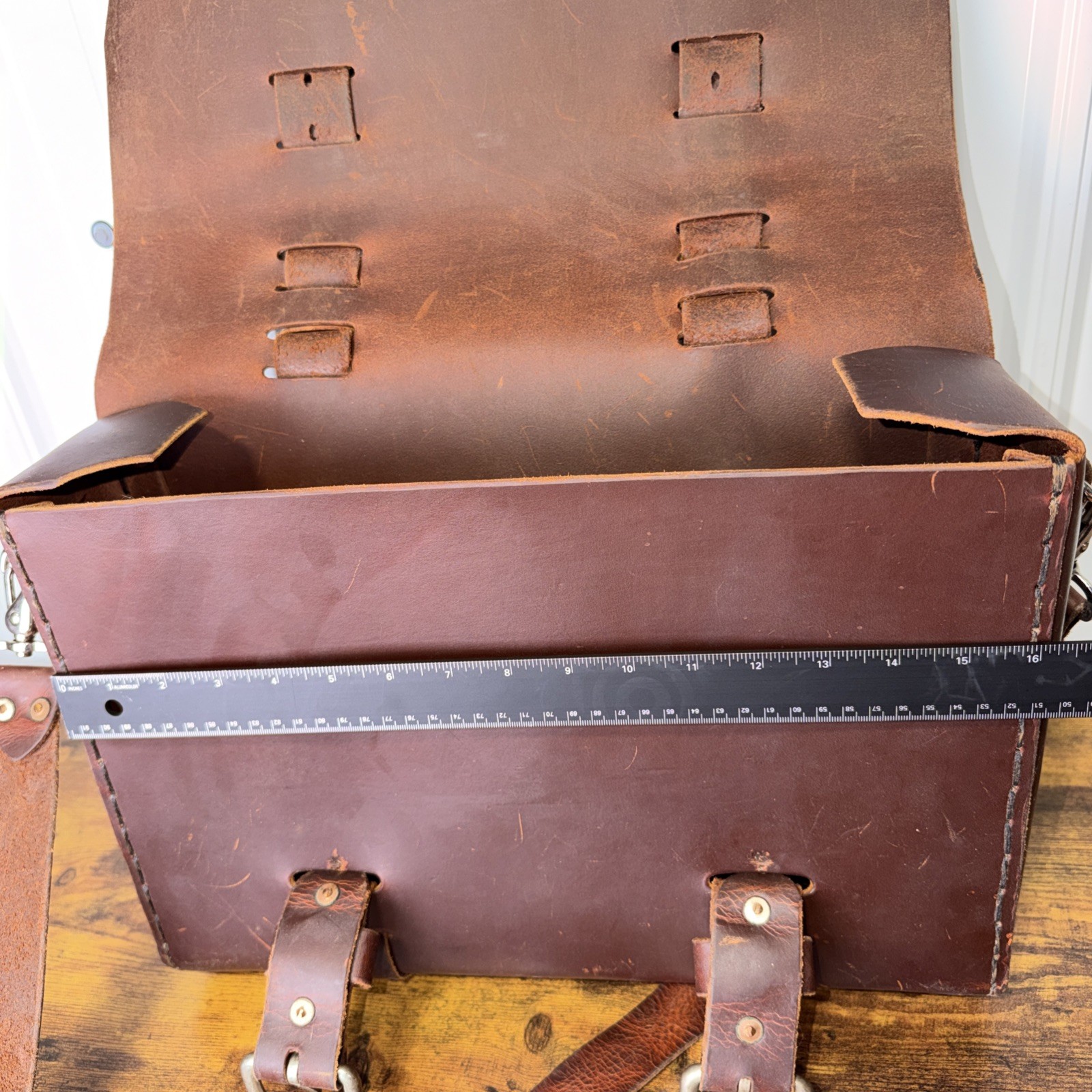 ColsenKeane Leather Satchel Bag In Crazy Horse