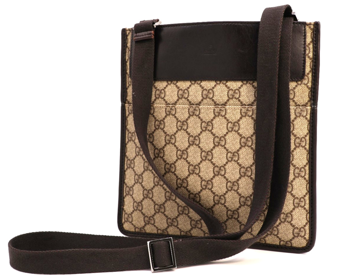 GUCCI GG Supreme Crossbody Bag 27639 PVC Brown Unisex Classic Authentic