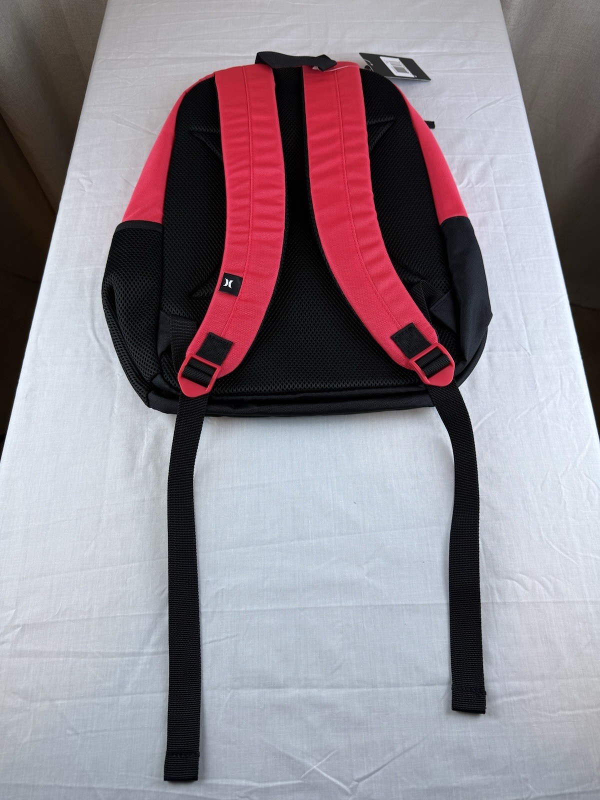 Hurley Red/Black Logo Backpack 15″ Zip, Padded Adjustable Straps, Pockets