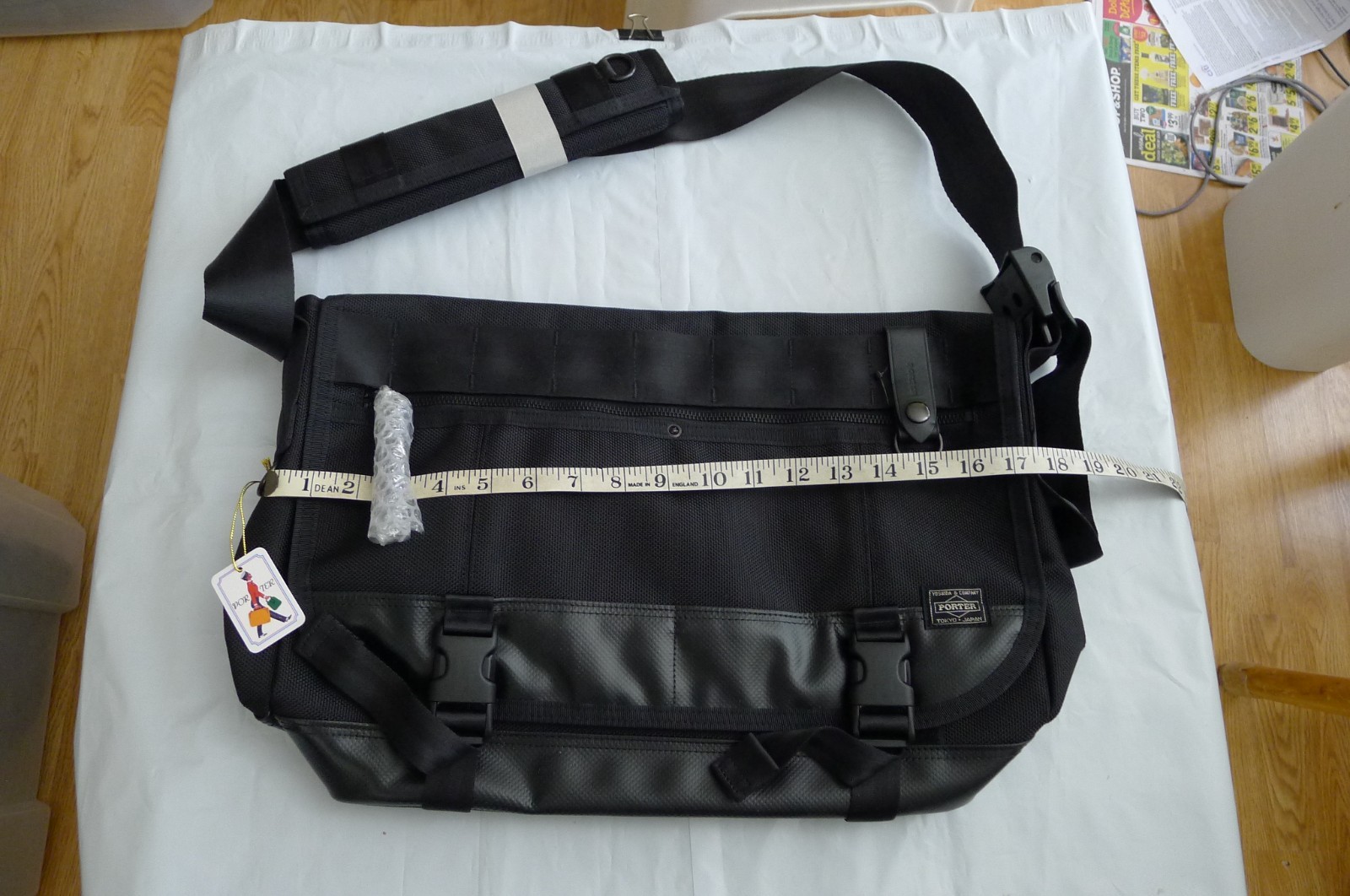 Porter Heat Messenger bag new with tag size Large US seller