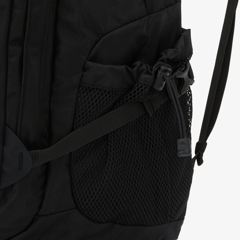 THE NORTH FACE HOT SHOT BACKPACK NM2DQ02A BLACK 28L UNISEX SIZE