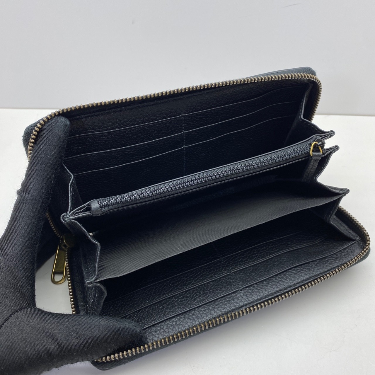 Gucci Pre-Owned Authentic GUCCI PRINT Zip Around Wallet Black 19x10cm
