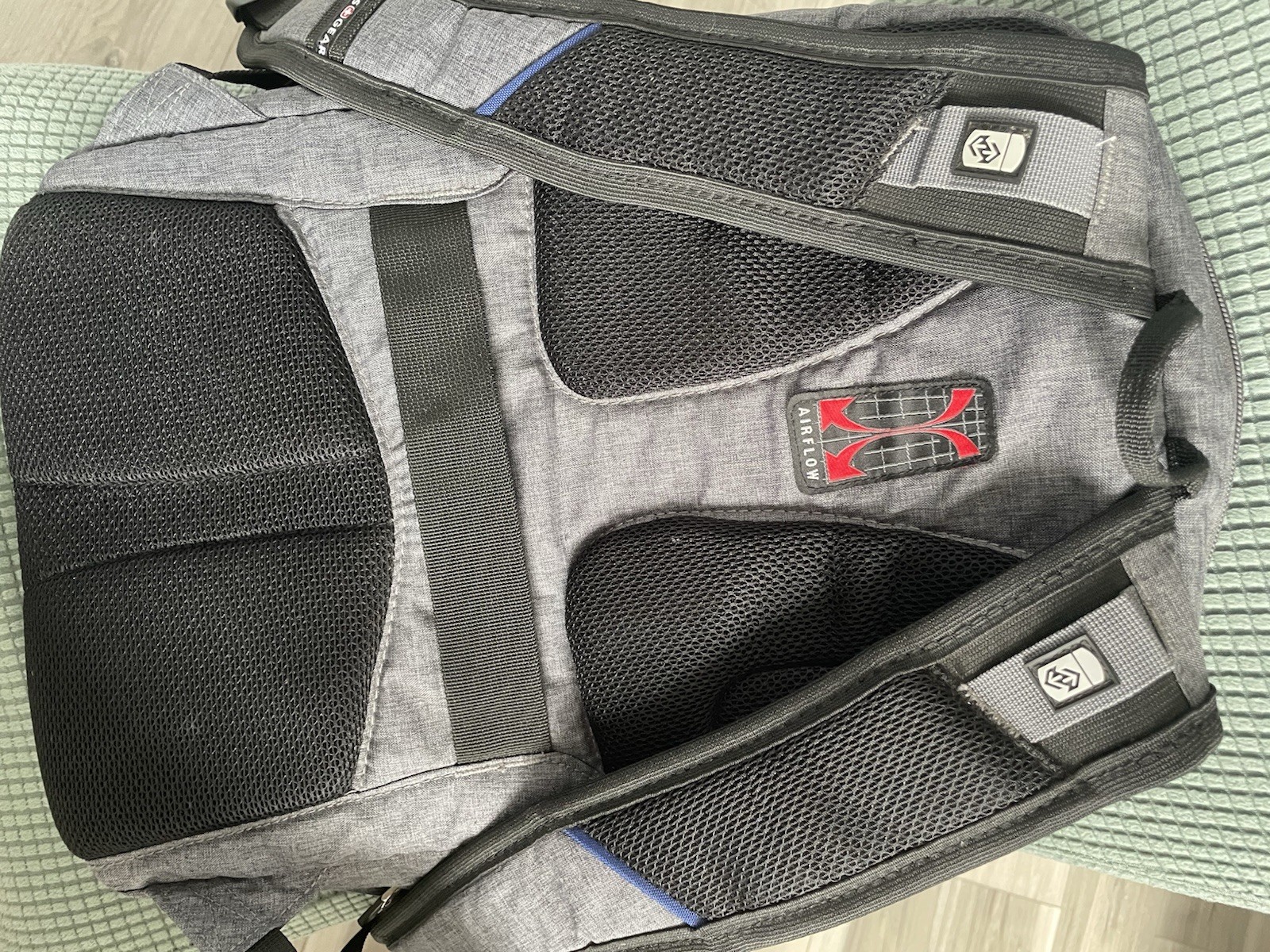 SwissGear ScanSmart Laptop Backpack, Grey, 18 Inch