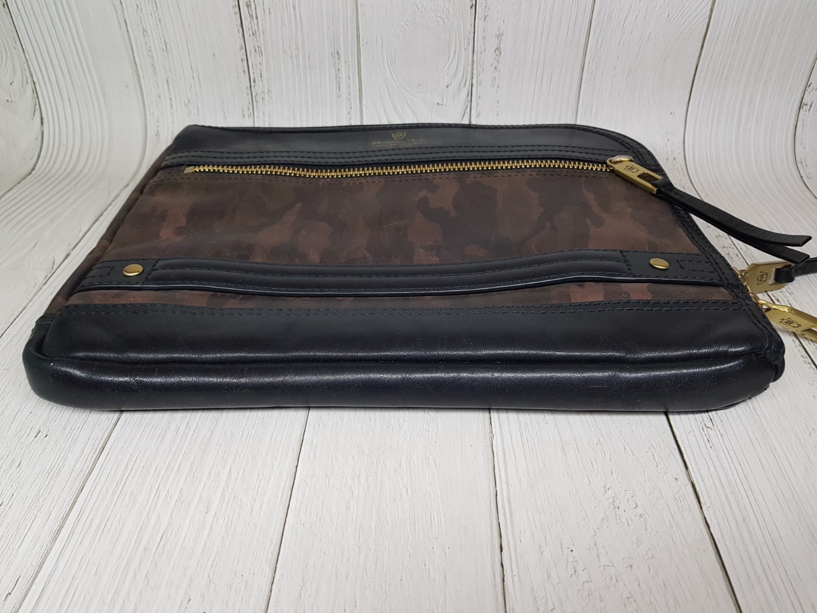 MASSIMO DUTTI men’s leather clutch, 27×22 cm.
