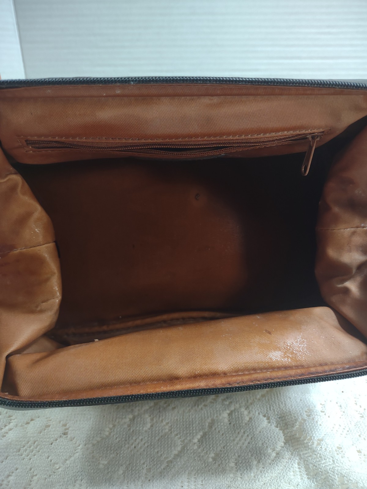 Fossil Canvas & Leather Brown Beige Toiletry Cosmetic Travel Bag Hinged Lid Read