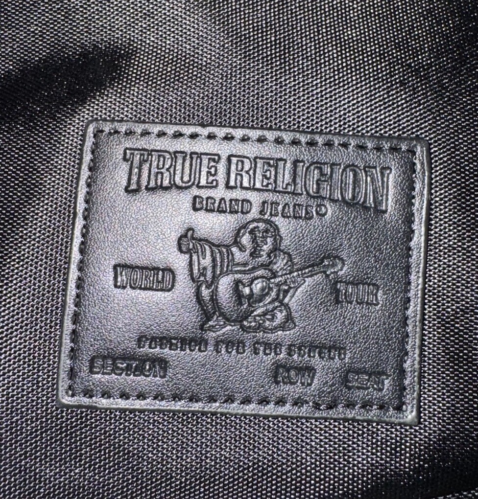 True Religion Buddha Patch Unisex Black YETA 2.0 Crossbody Bag TR104144 New