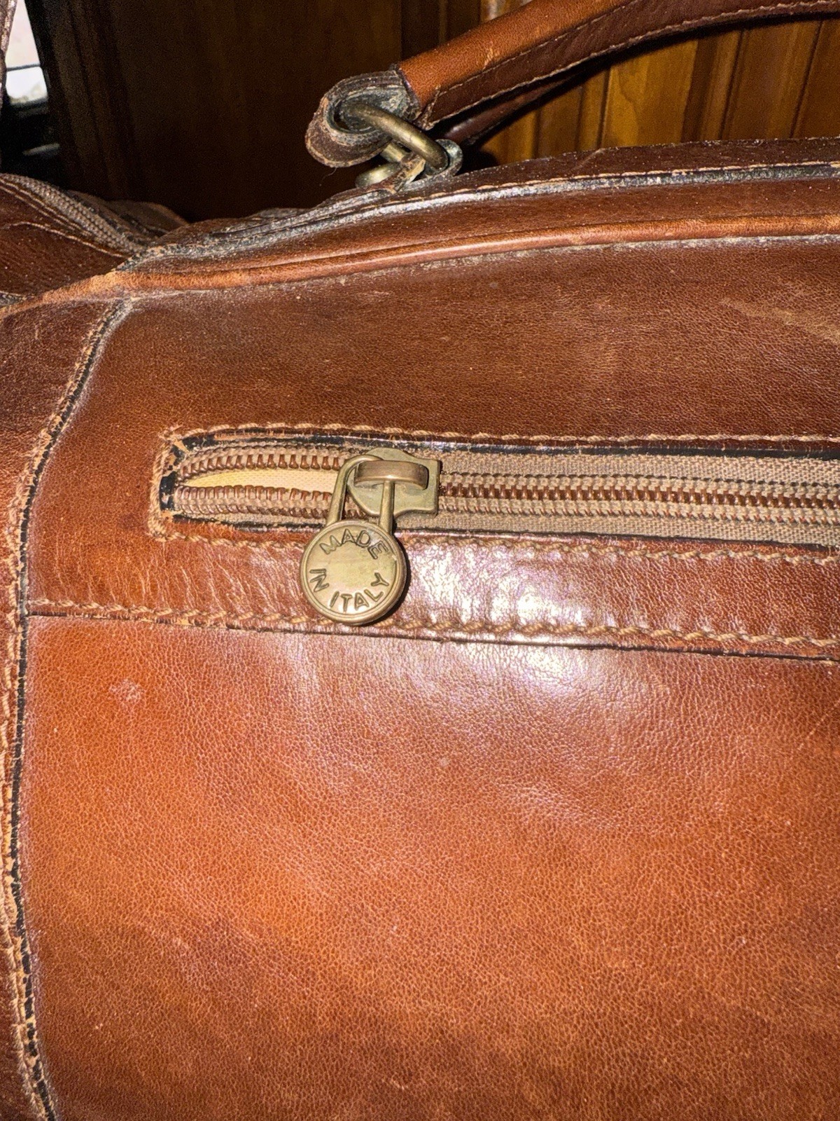 Peruzzi Firenze Italian Leather Weekender Bag Rich Brown luggage duffle