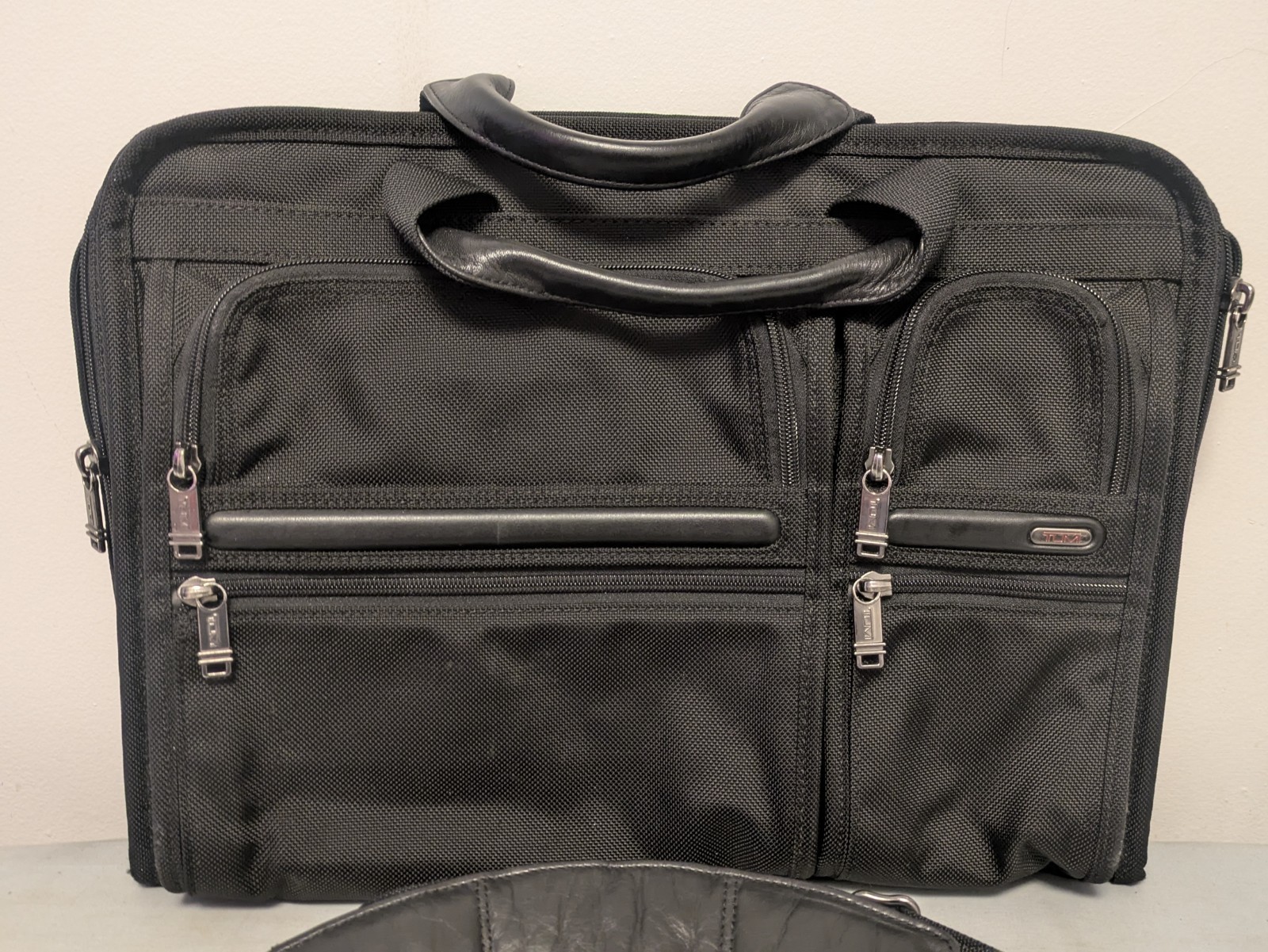 Tumi Alpha Ballistic Nylon Laptop Briefcase Carry Top Handle Shoulder Strap